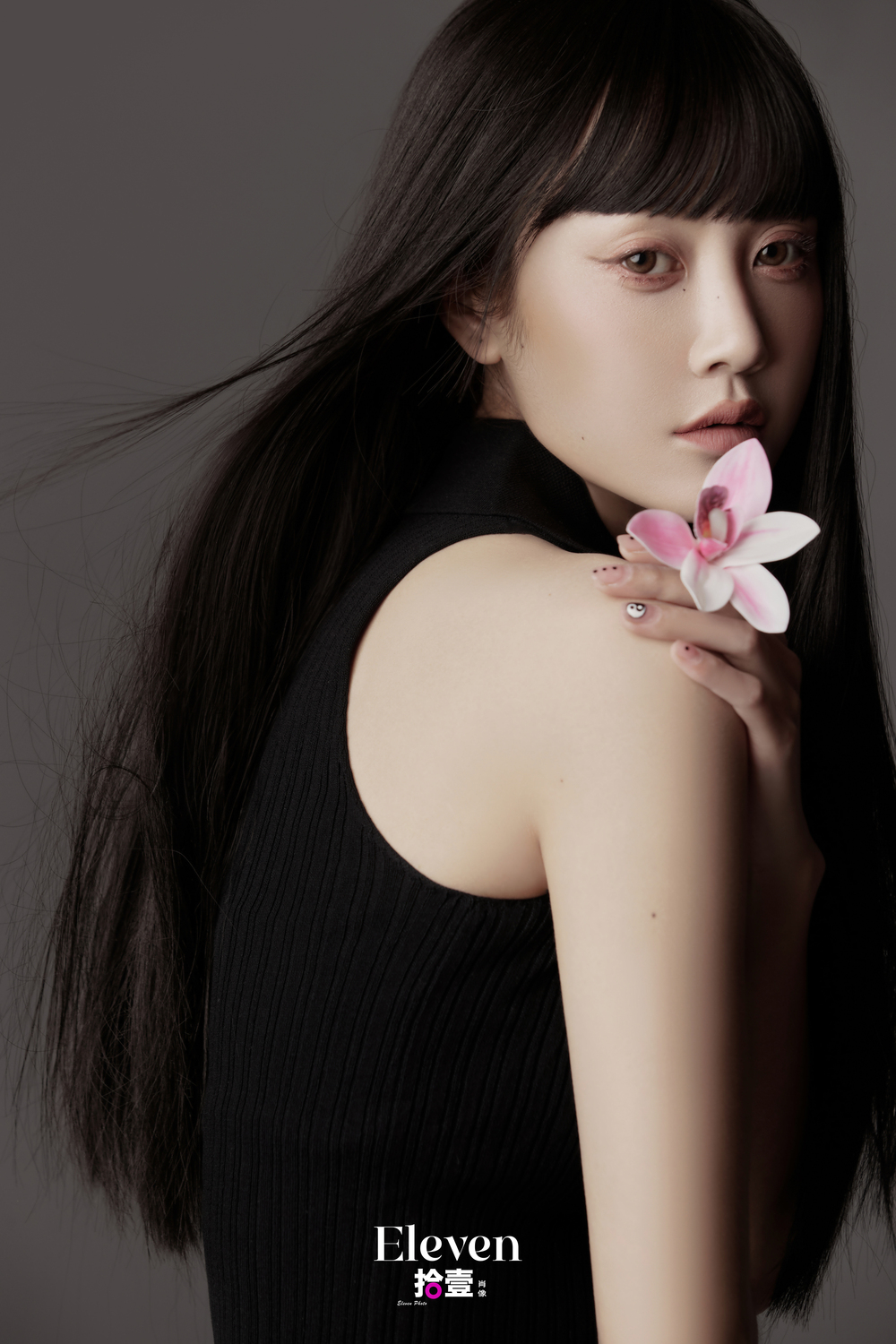 持花少女